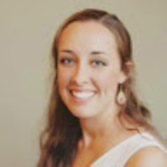 Meet your Posher, Colleen - Picture 1 of 1